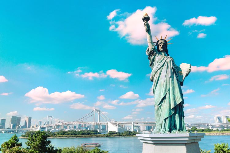 Odaiba Statue Of Liberty Replica Travel Guidebook Must Visit Attractions In Tokyo Odaiba Statue Of Liberty Replica Nearby Recommendation Trip Com