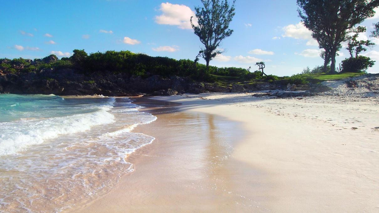 john smith's bay beach