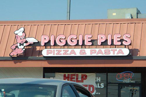 Piggie Pies Pizza & Pasta