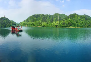 Shiyan Lake Popular Attractions Photos