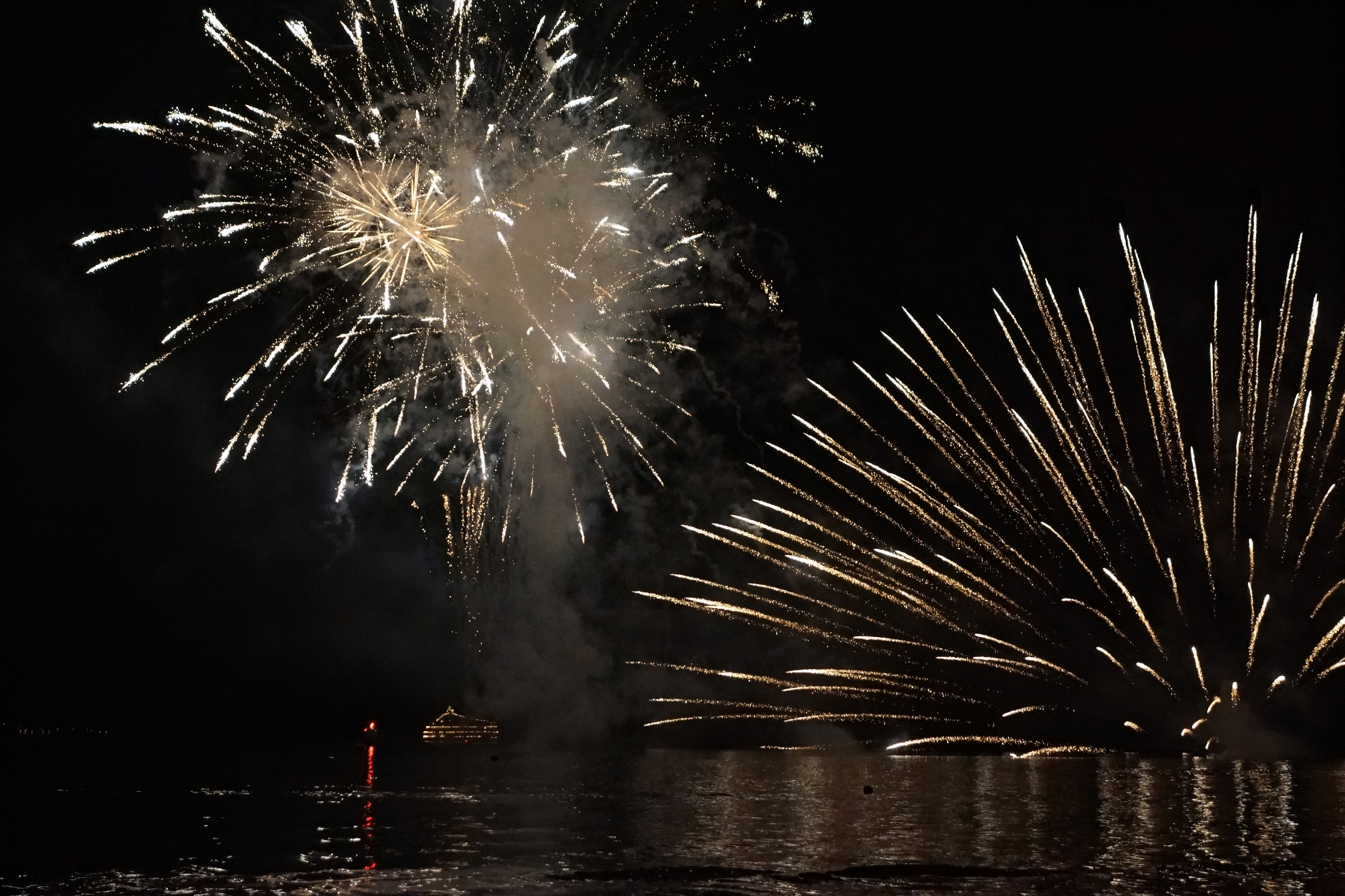 Lake Toya Fireworks Travel Guidebook Must Visit Attractions In Toyako Lake Toya Fireworks Nearby Recommendation Trip Com