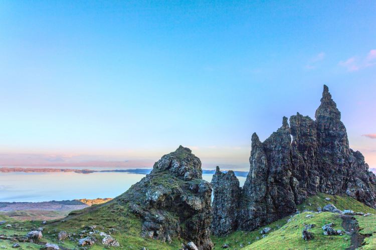 Old Man Of Storr Travel Guidebook Must Visit Attractions In Isle Of Skye Old Man Of Storr Nearby Recommendation Trip Com