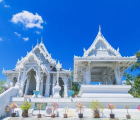 Wat Rong Khun - White Temple