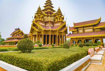 Bagan Golden Palace 명소 인기 사진