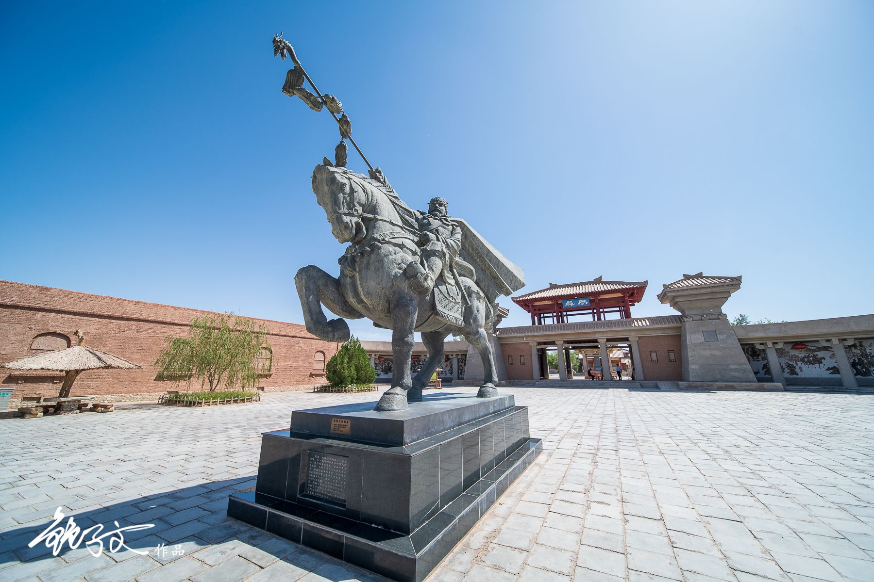 zhang qian statue