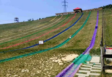 Mantianling International Grass Skiing Resort 명소 인기 사진