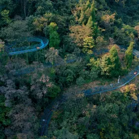 The Xiling Gorge “Happy Valley”