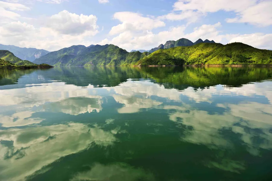 Qianxia Lake Eco-tourism Resort2