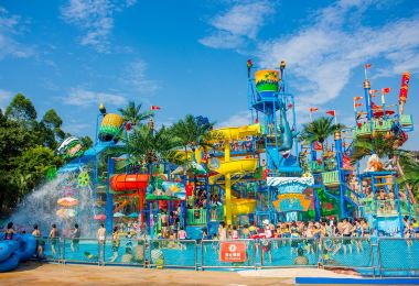 Chimelong Water Park Popular Attractions Photos