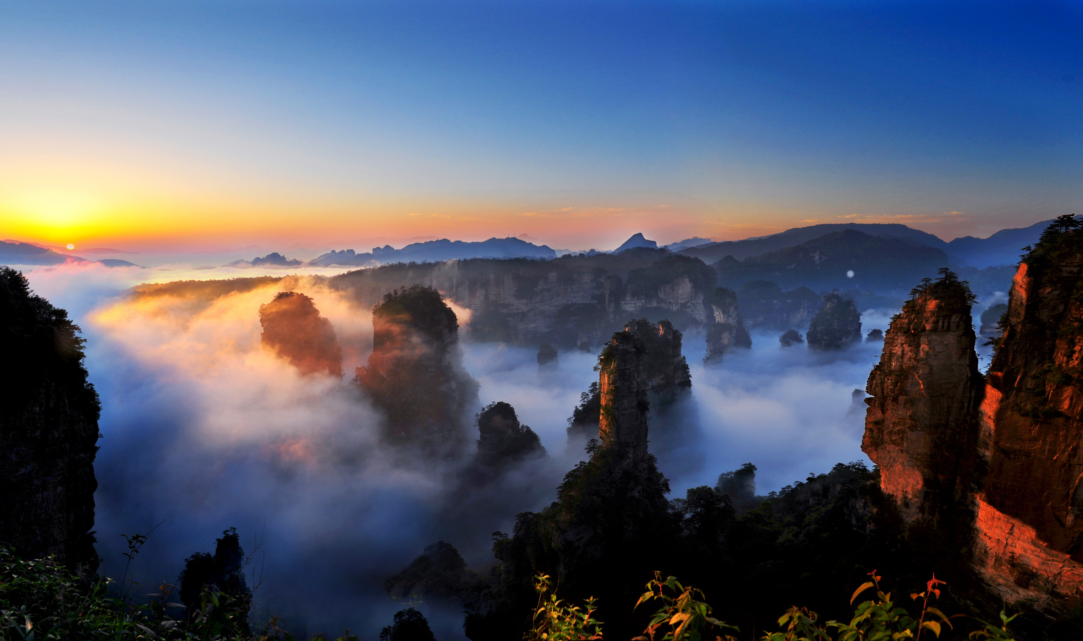 Huangshizhai Cableway attraction reviews - Huangshizhai Cableway tickets - Huangshizhai Cableway discounts - Huangshizhai Cableway transportation, address, opening hours - attractions, hotels, and food near Huangshizhai Cableway - Trip.com