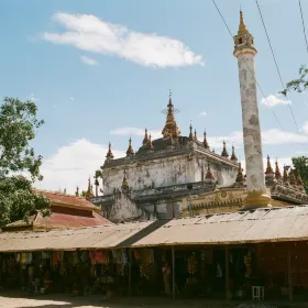Manuha Temple
