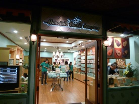 Shopping itineraries in Honolulu Cookie Company Hilton Hawaiian Village in  August (updated in 2023) - Trip.com
