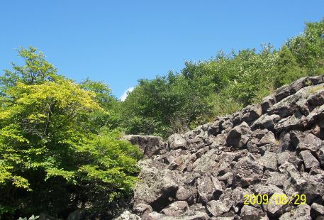 City Walll Rocks Scenic Spot
