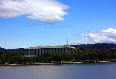 Lake Burley Griffin Popular Attractions Photos