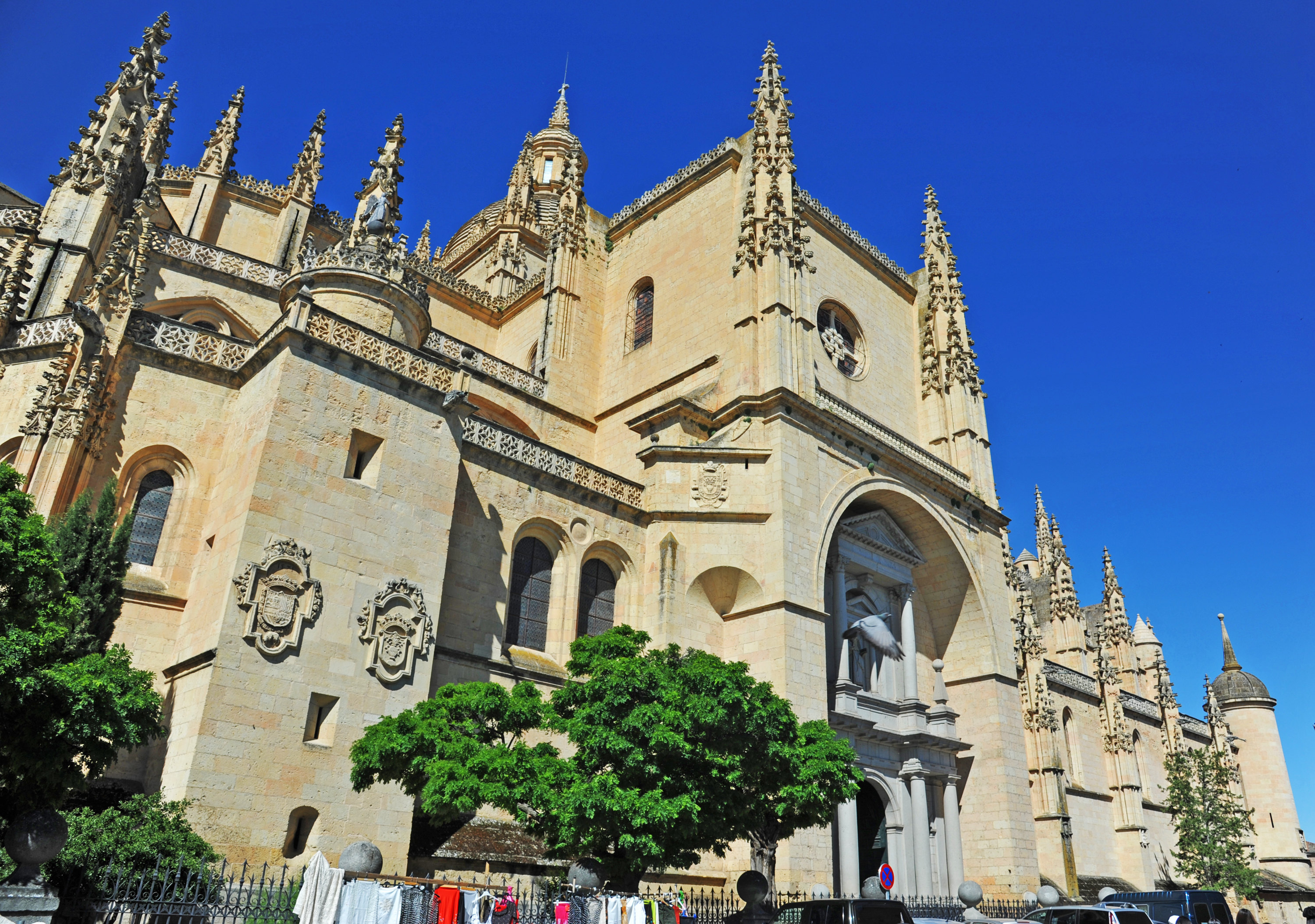 セゴビア セゴビア大聖堂 評判 案内 トリップドットコム