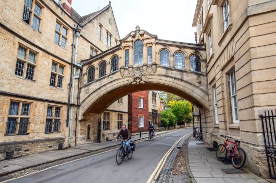 溜め息の橋の写真 オックスフォードの観光スポットの写真 Tripメモリー