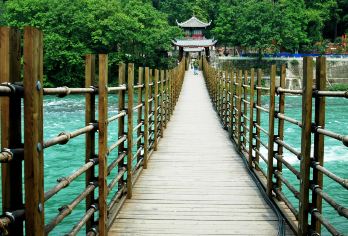 Dujiangyan Irrigation System Popular Attractions Photos