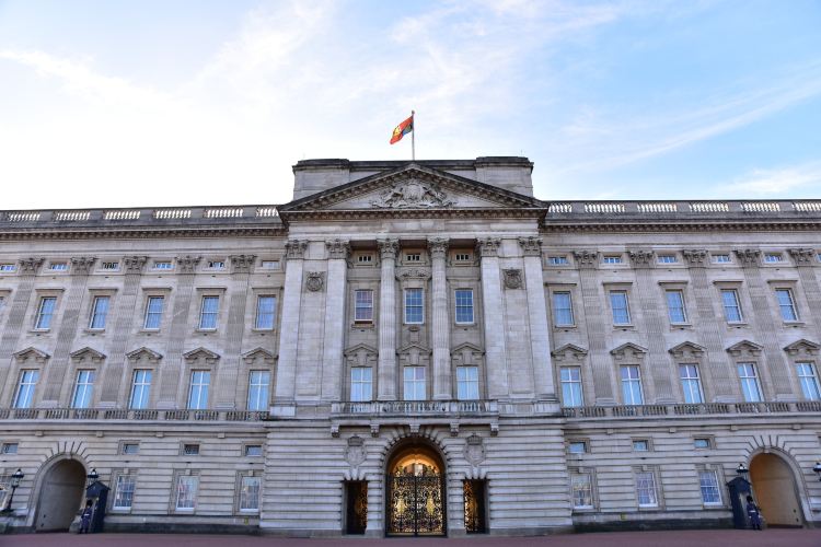 ロンドン バッキンガム宮殿 評判 案内 トリップドットコム ロンドン バッキンガム宮殿 評判 案内 トリップドットコム