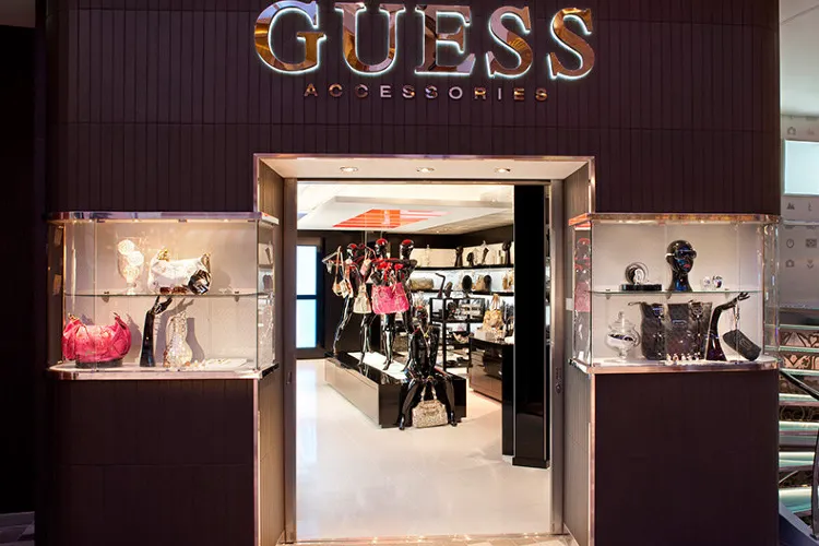 Guess Accessories travel guidebook visit attractions in Kuala Lumpur – Guess Accessories nearby – Trip.com