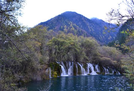 Zharu Waterfall