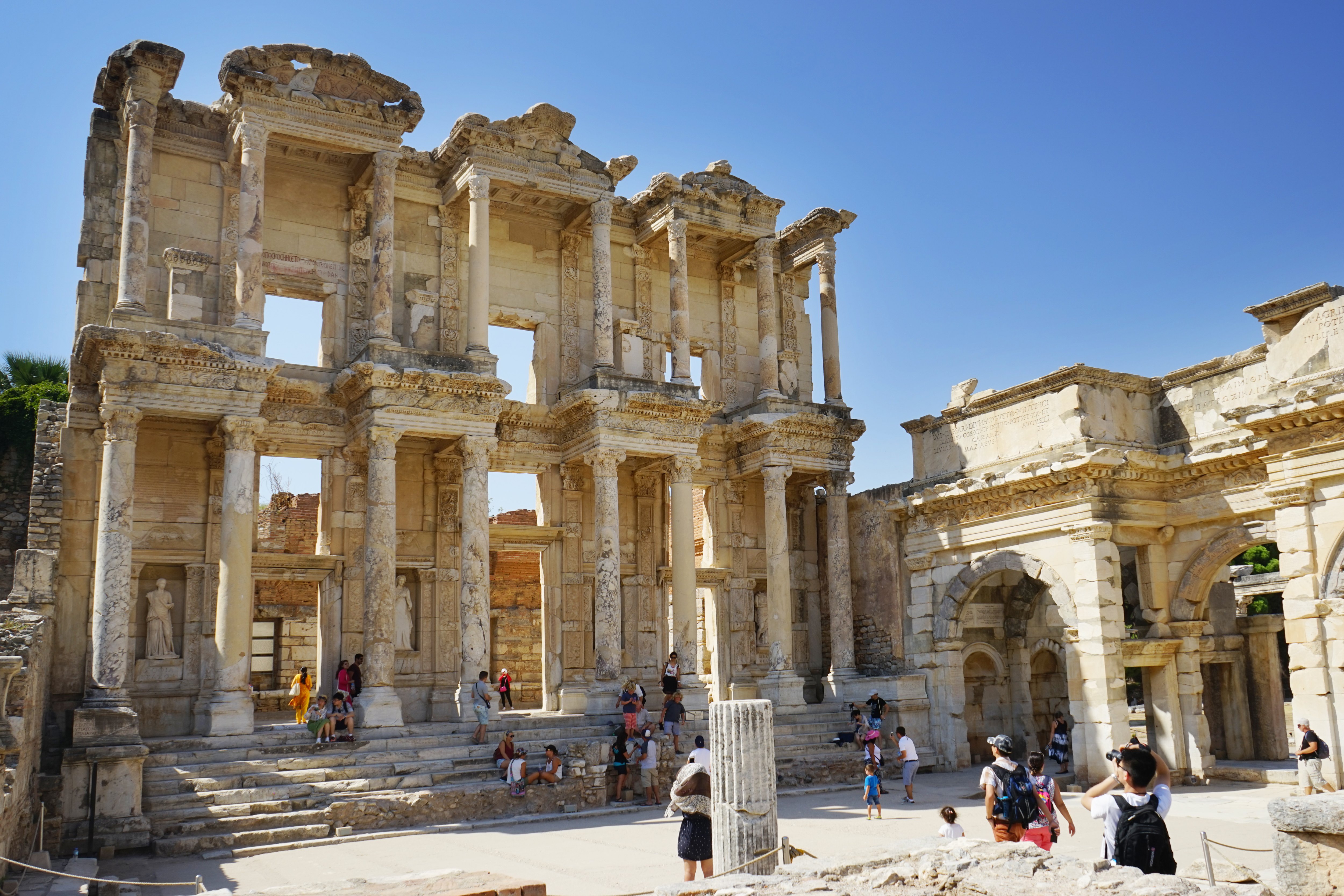 トルコ リビエラ ケルスス図書館 評判 案内 トリップドットコム トルコ リビエラ ケルスス図書館 評判 案内 トリップドットコム