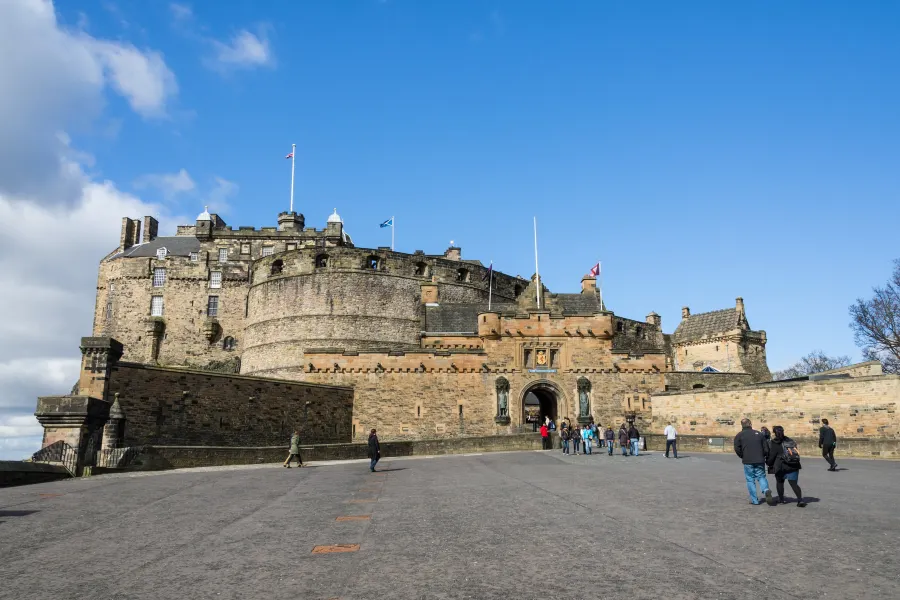 Edinburgh Castle2
