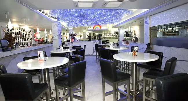 Jo-Jo's Restaurant + Bar