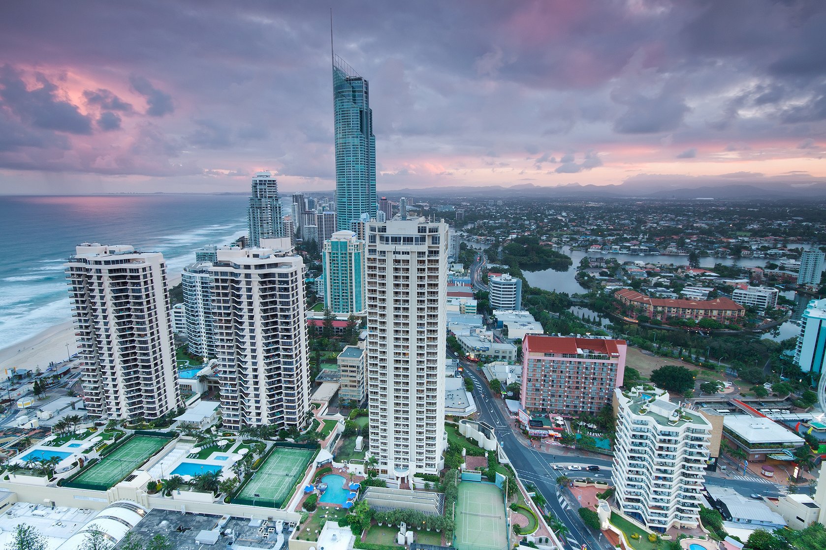 1 Day Surfers Paradise Itinerary: Best Places to Visit in Surfers