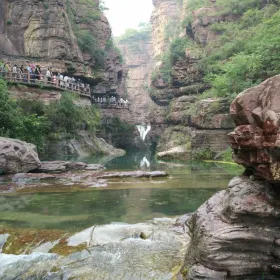 Hongyan Cliff