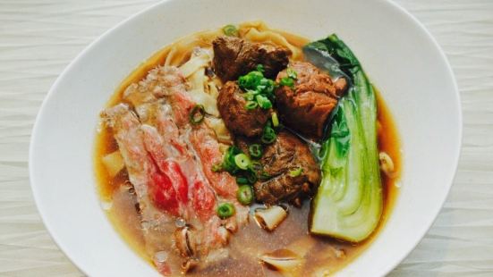 Jasmine Flower Shanghai Cuisine Reviews Food Drinks In British Columbia Vancouver Trip Com