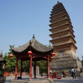 Qiyun Tower