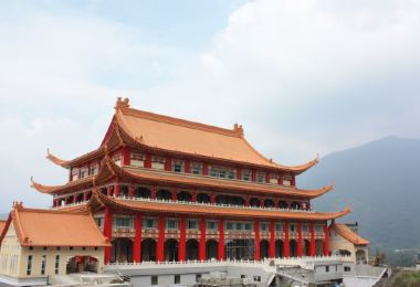 Lingyan Temple (Puli) 명소 인기 사진