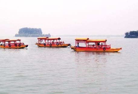 Liuye Lake Cruise