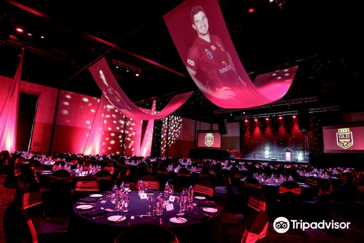 Gladstone Entertainment Convention Centre travel guidebook must visit