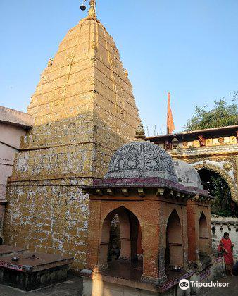 raj rajeshwar temple travel guidebook must visit attractions in akola raj rajeshwar temple nearby recommendation trip com raj rajeshwar temple nearby