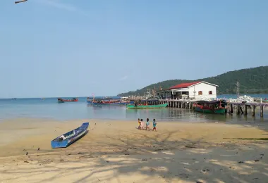 M'Pai Bay Popular Attractions Photos