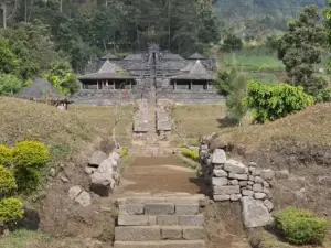Cetho Temple
