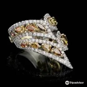 Yaarit and Kristin fine art jewelry