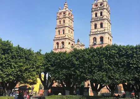 Celaya Travel Guide 2023 - Things to Do, What To Eat & Tips 