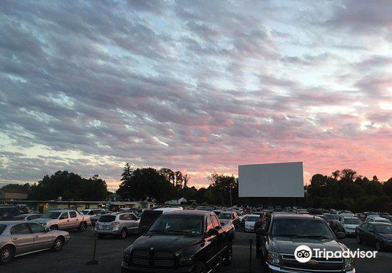 haars drive in movie theater