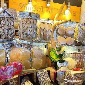 Ayu Flores Malayan Herbals