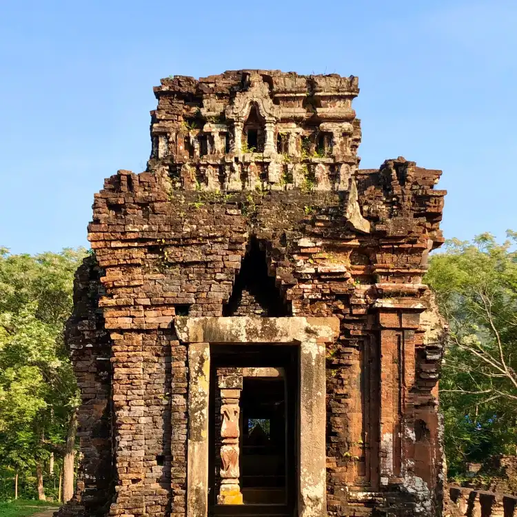 Hotels in TT. Nam Phước