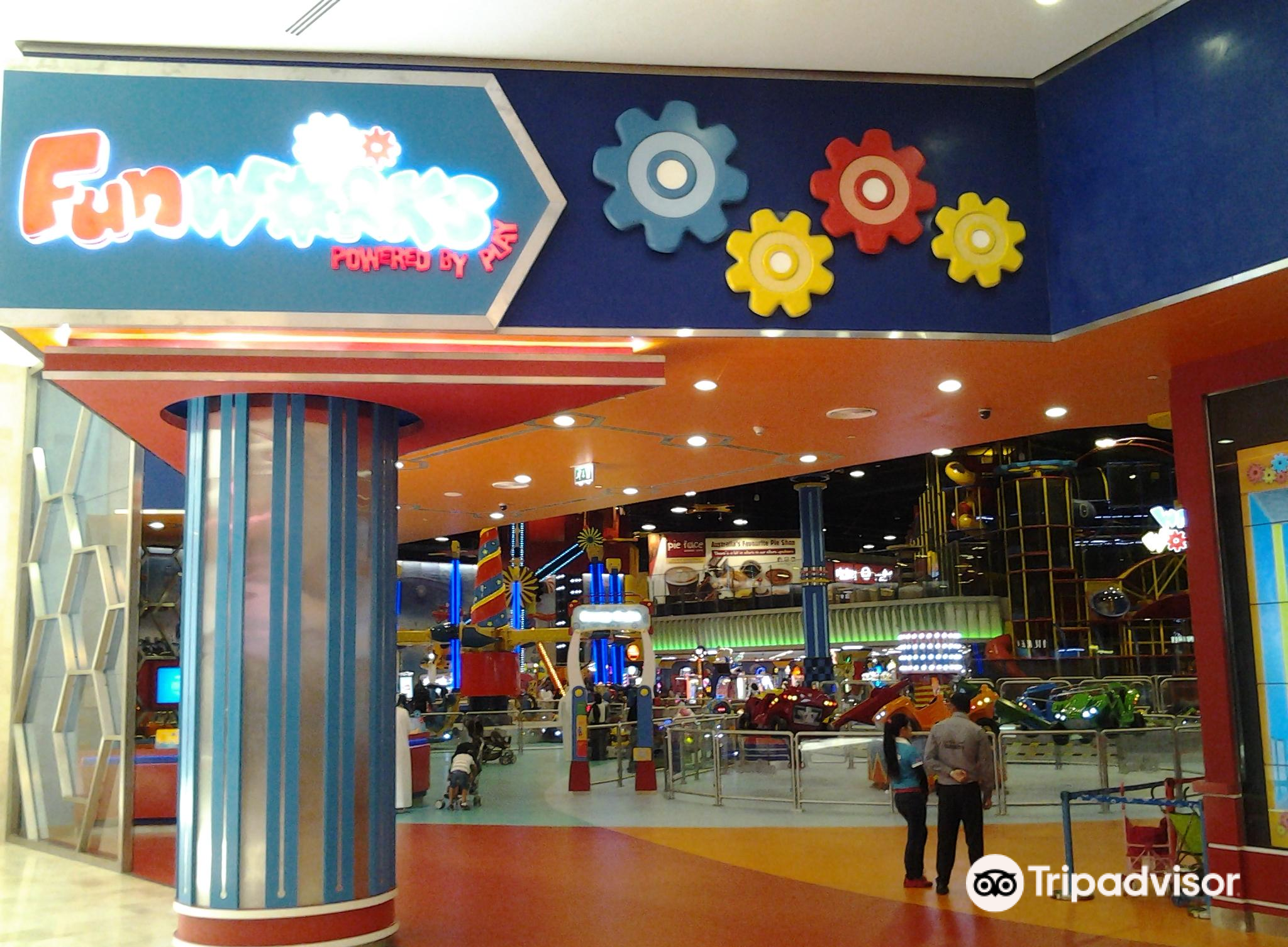 10월의 Fun Works - Yas Mall에 대한 최신 여행 일정 (2023년에 업데이트됨), Fun Works - Yas Mall 리뷰, Fun Works - Yas Mall 주소 및... 