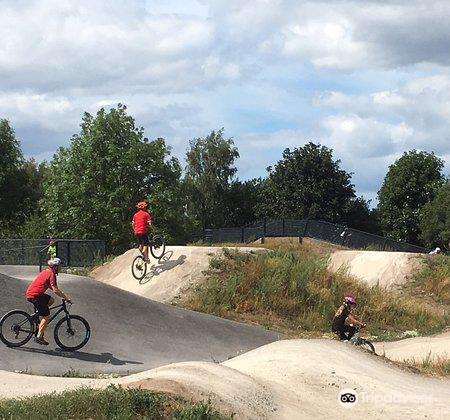 leeds urban bike track