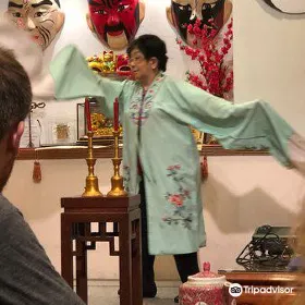Chinese Opera Teahouse, Chinese Theatre Circle