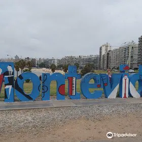 Montevideo Sign