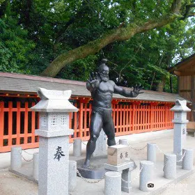Kodai Rikishi Statue