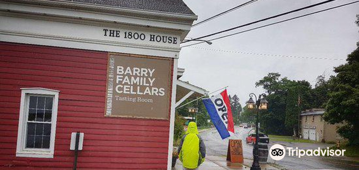 Burdett Travel Guide 2024 Things to Do, What To Eat & Tips