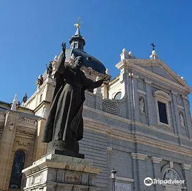 Estatua de Juan Pablo II
