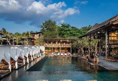 Titi Batu Ubud Club 熱門景點照片